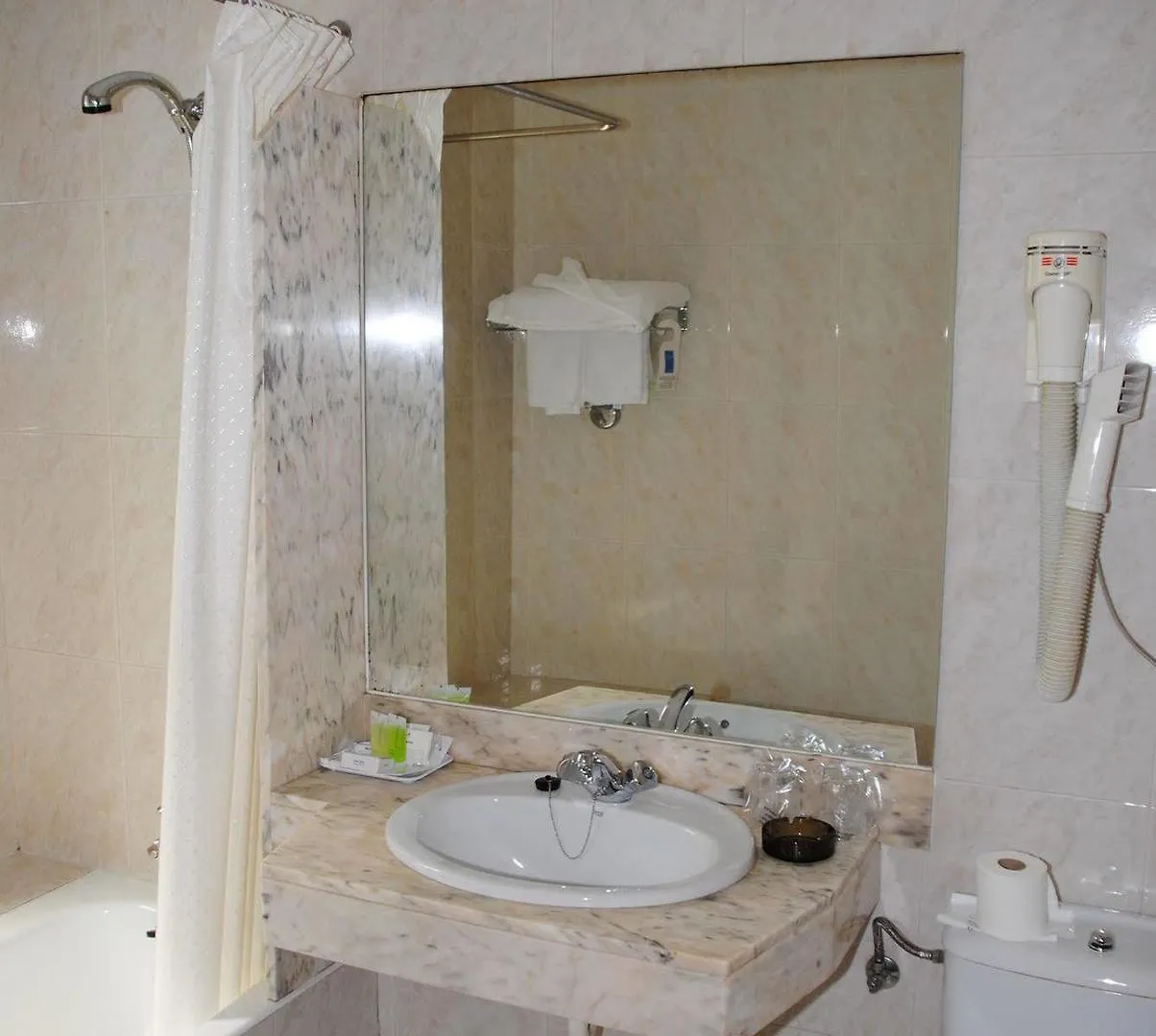 Pension Alemana San Sebastian 2*,